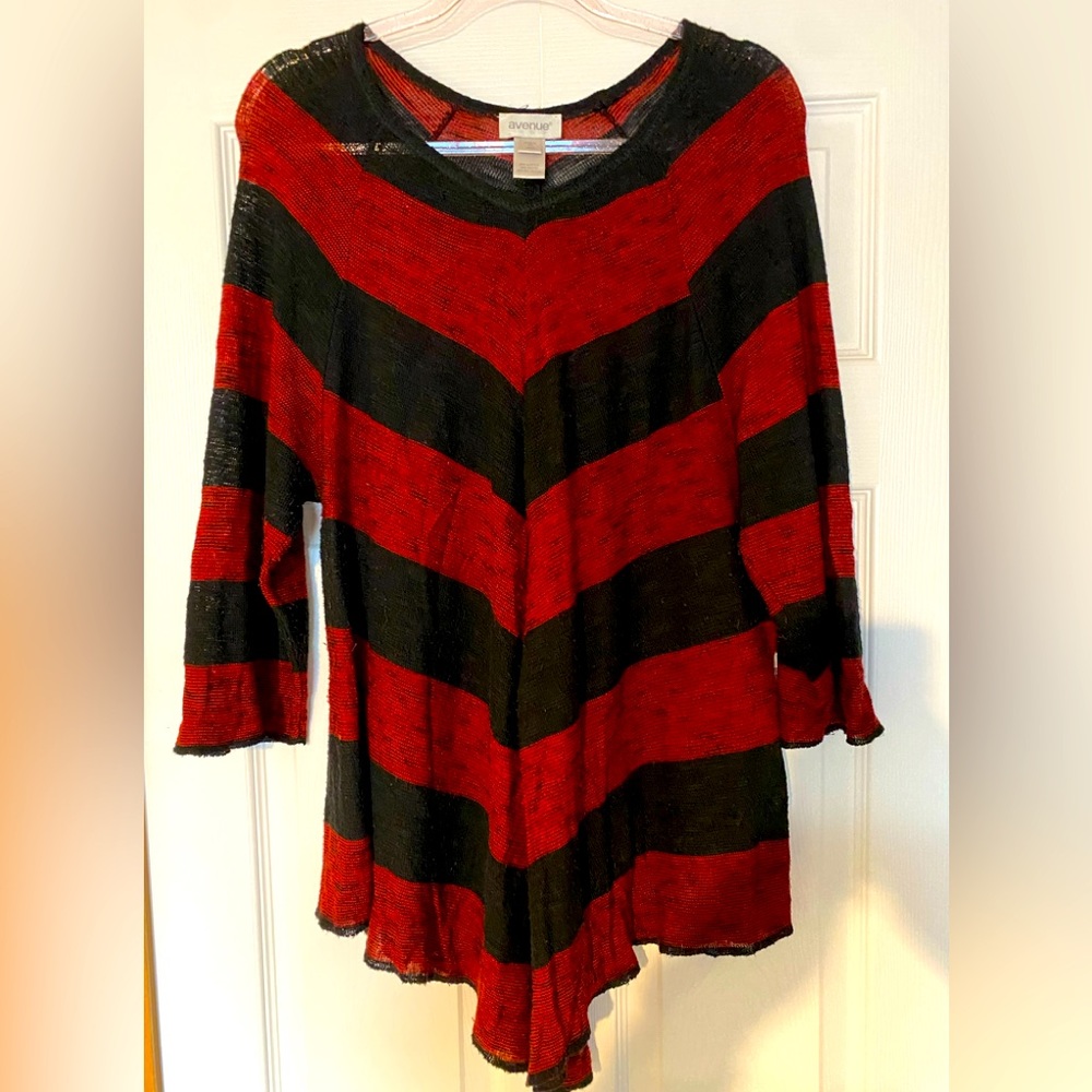 Avenue Size 18/20 Sweater